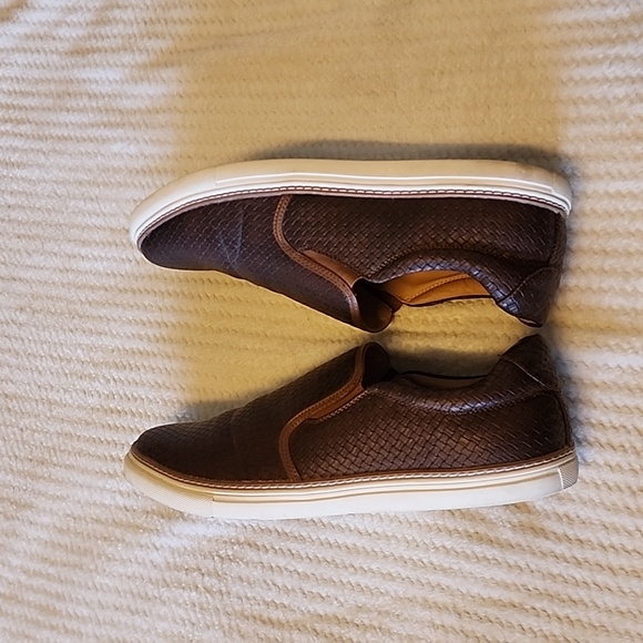 VAN HEUSEN MEN'S SHOES BROWN SIZE 13 SLIP ,PRE-OWNED - Picture 5 of 8